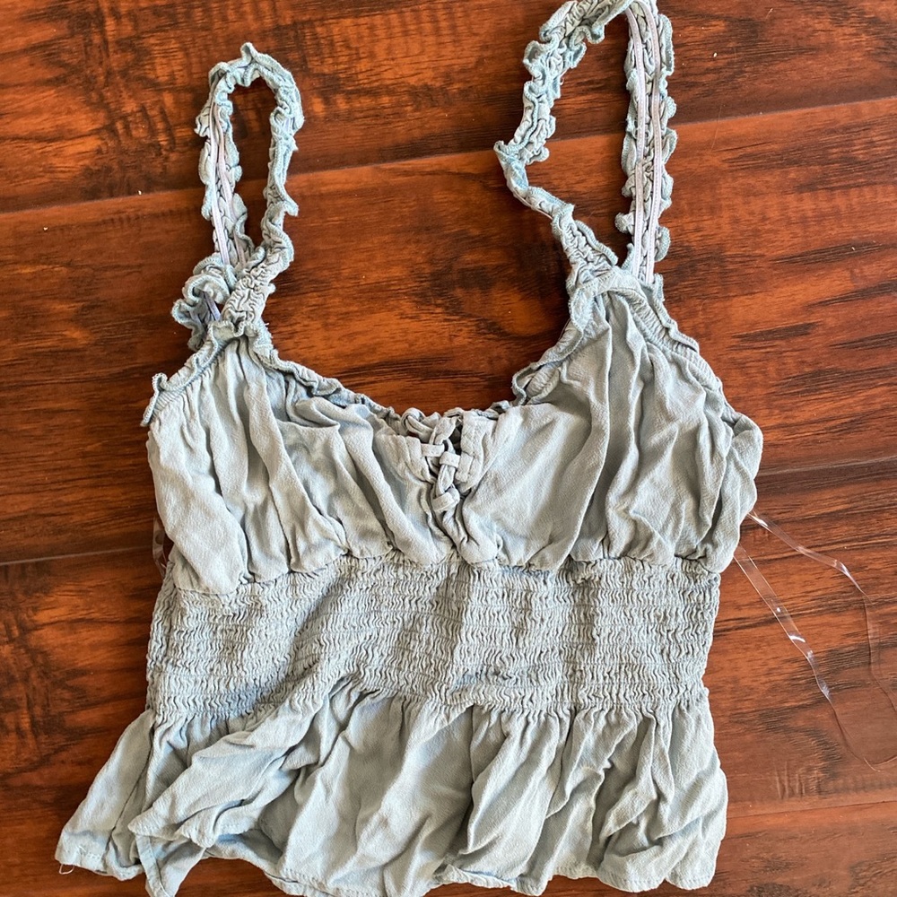 mint green tank top